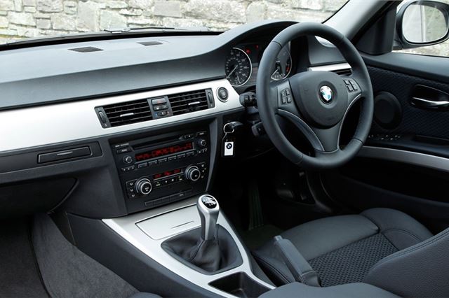 download 3 Series E90 SALOON workshop manual
