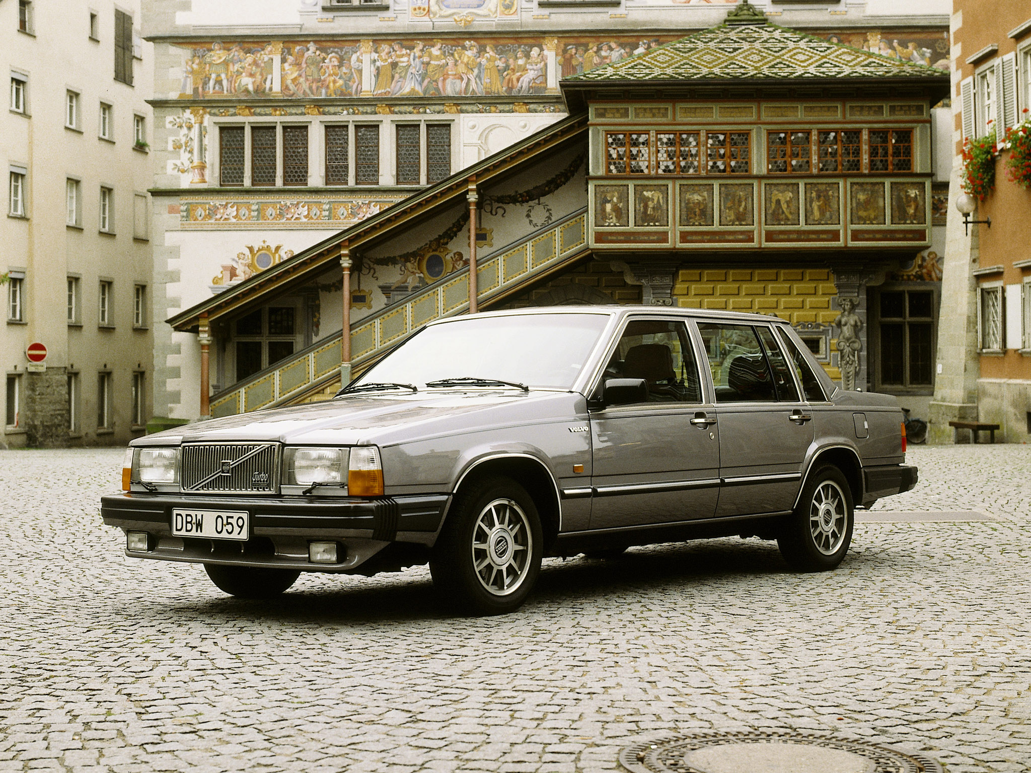 download 90 Volvo 760 able workshop manual