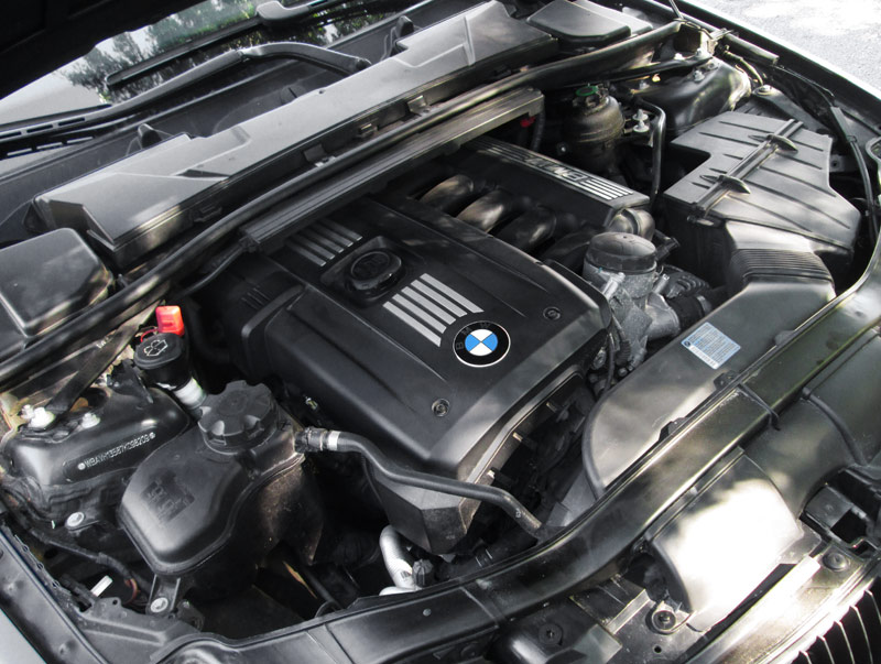 download BMW 323 323i able workshop manual