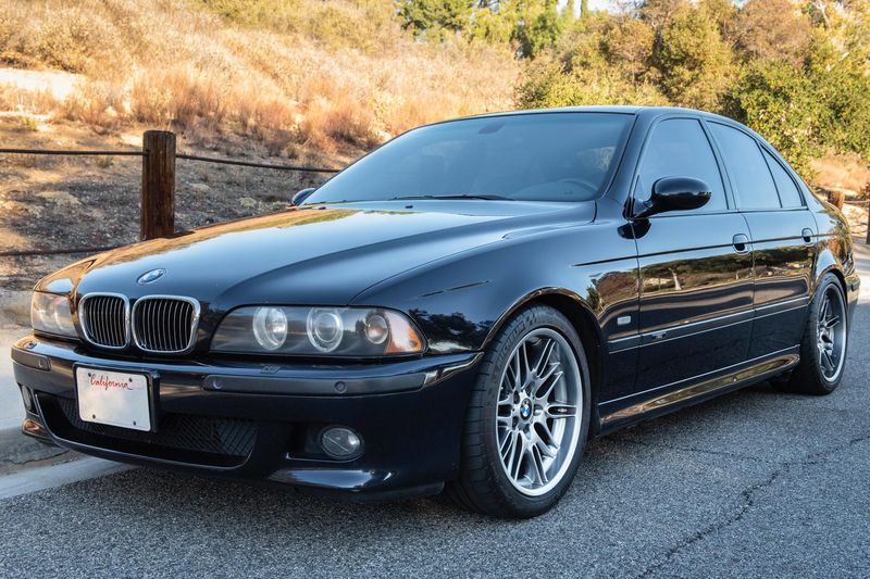 download BMW 5 Series E39 able workshop manual