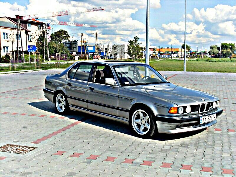 download BMW 7 735iL workshop manual