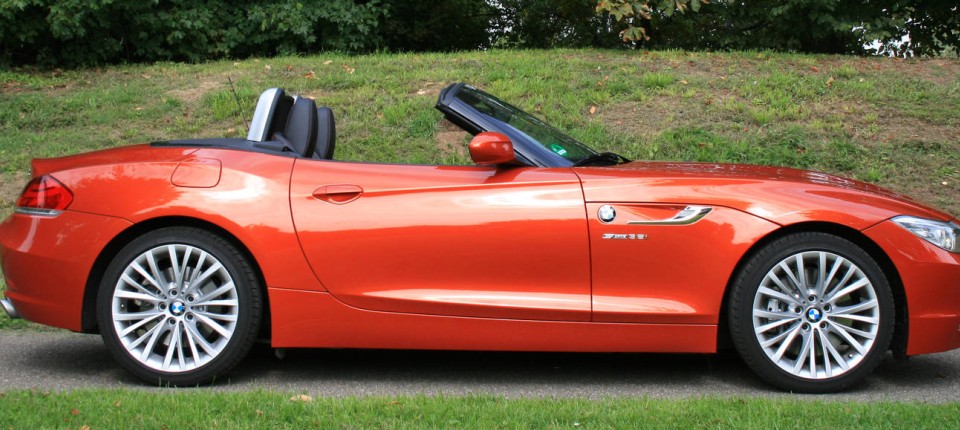 download BMW Z4 sDrive 35i with idrive workshop manual