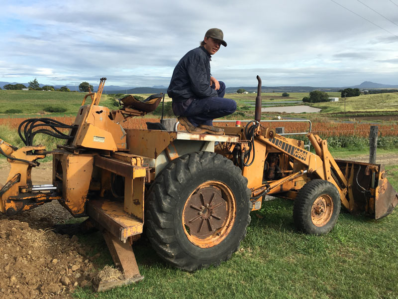 download Case 580SR BACKHOE Loader able workshop manual