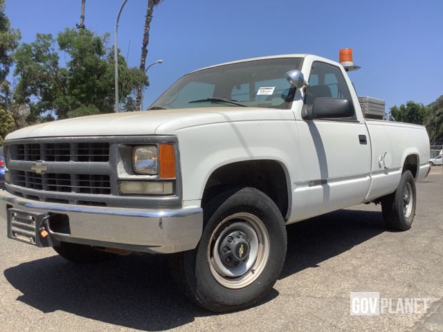 download Chevrolet C2500 Pickup workshop manual