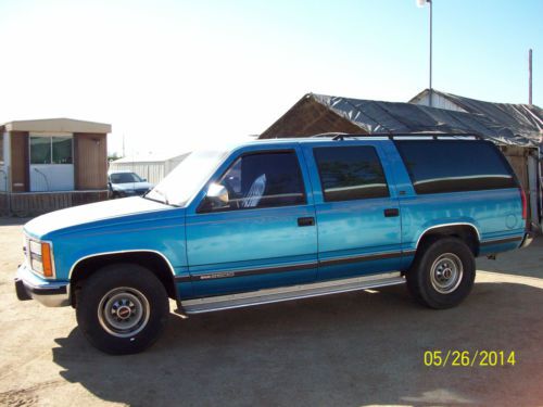 download GMC C2500 Suburban workshop manual