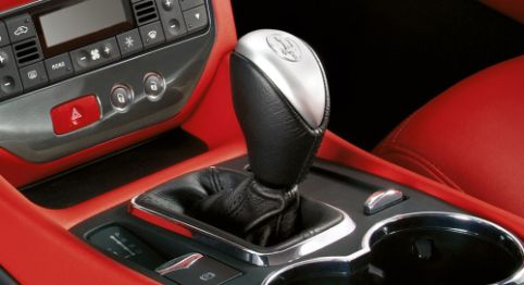 download MASERATI QUATTROPORTE workshop manual