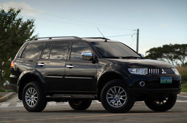 download MITSUBISHI MONTERO s workshop manual