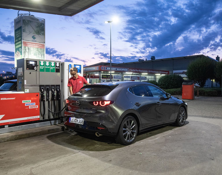 download Mazda 3 workshop manual