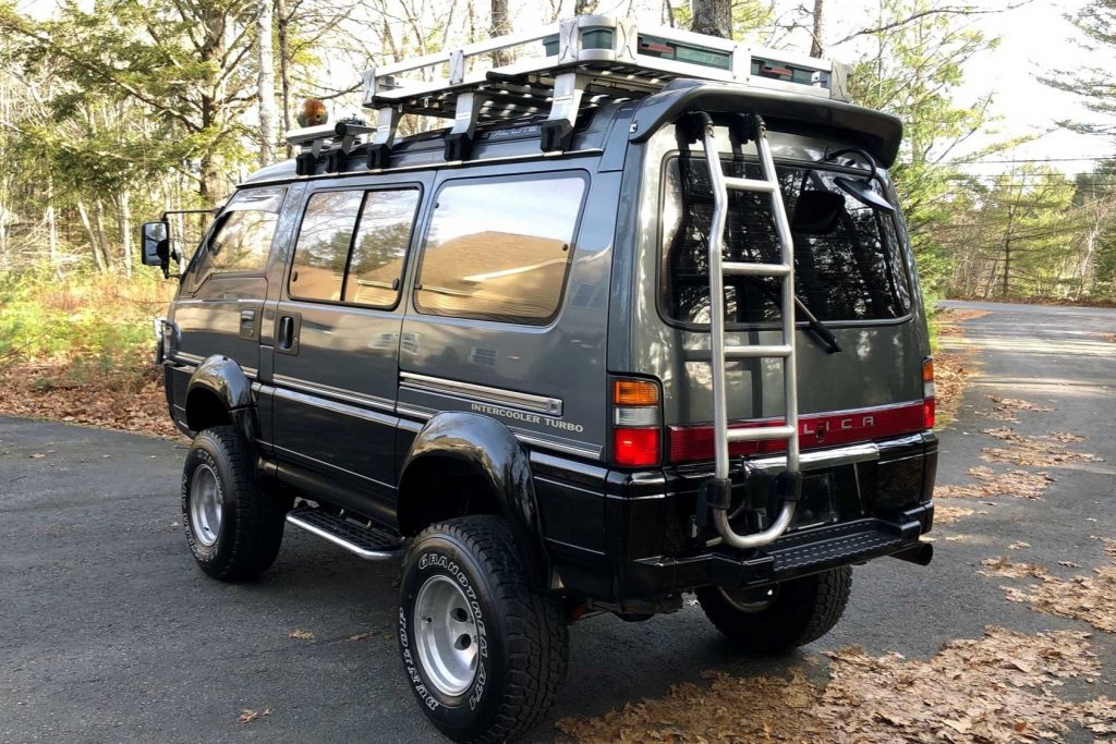 download Mitsubishi Delica L300 able workshop manual