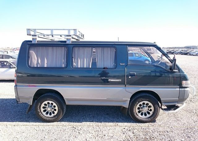 download Mitsubishi L300 Express Star Wagon Delica 2WD 4WD able workshop manual