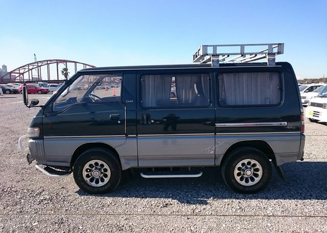 download Mitsubishi L300 Express Star Wagon Delica 2WD 4WD able workshop manual