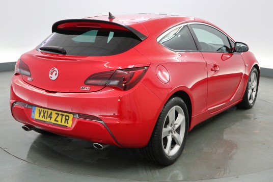 download OPEL GTC 3dr workshop manual