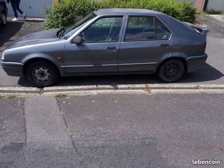 download Renault R19 workshop manual