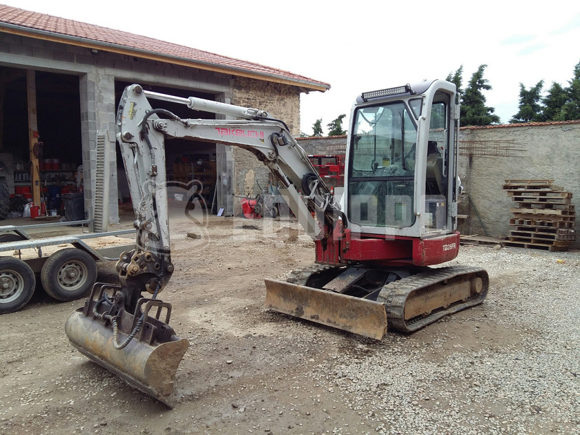 download Takeuchi TB28FR Compact Excavator able workshop manual