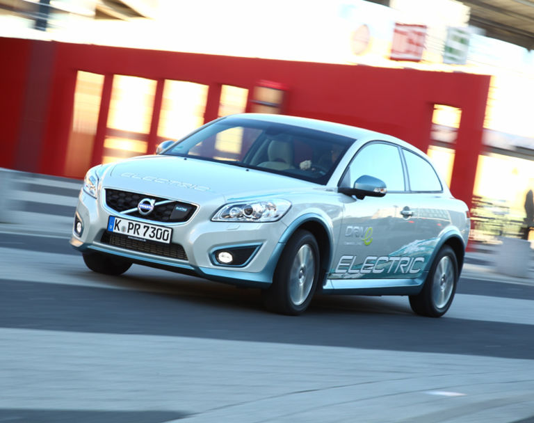 download Volvo C30 workshop manual