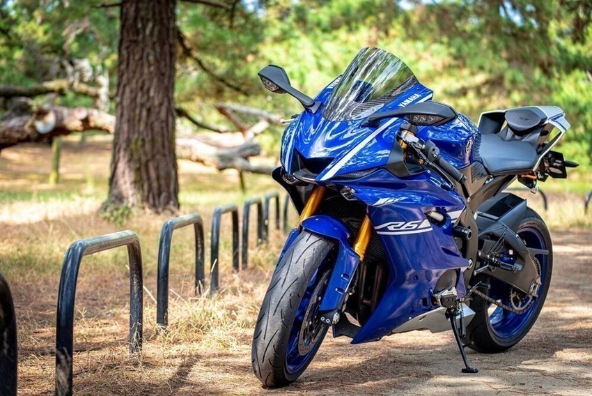 download YAMAHA YZF R6 Motorcycle able workshop manual